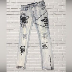 Tattoo Graphic Punk Distressed Grunge Indie Light Wash Edgy Denim Jeans 32W
